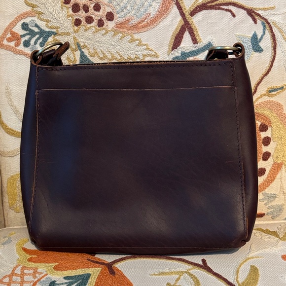 Portland Leather Good Triangle Shoulder Bag - Picture 3 of 4